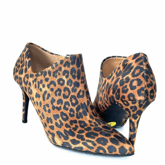 Jessica Simpson Leopard Print Stiletto Heels Zip Pointed Toe Ankle Bootie 9M NEW - Picture 1 of 14